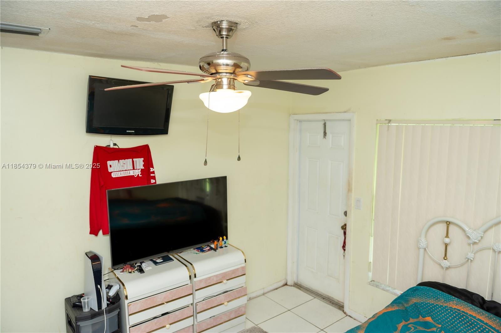 OAKLAND ESTATES 4TH SEC - Residential