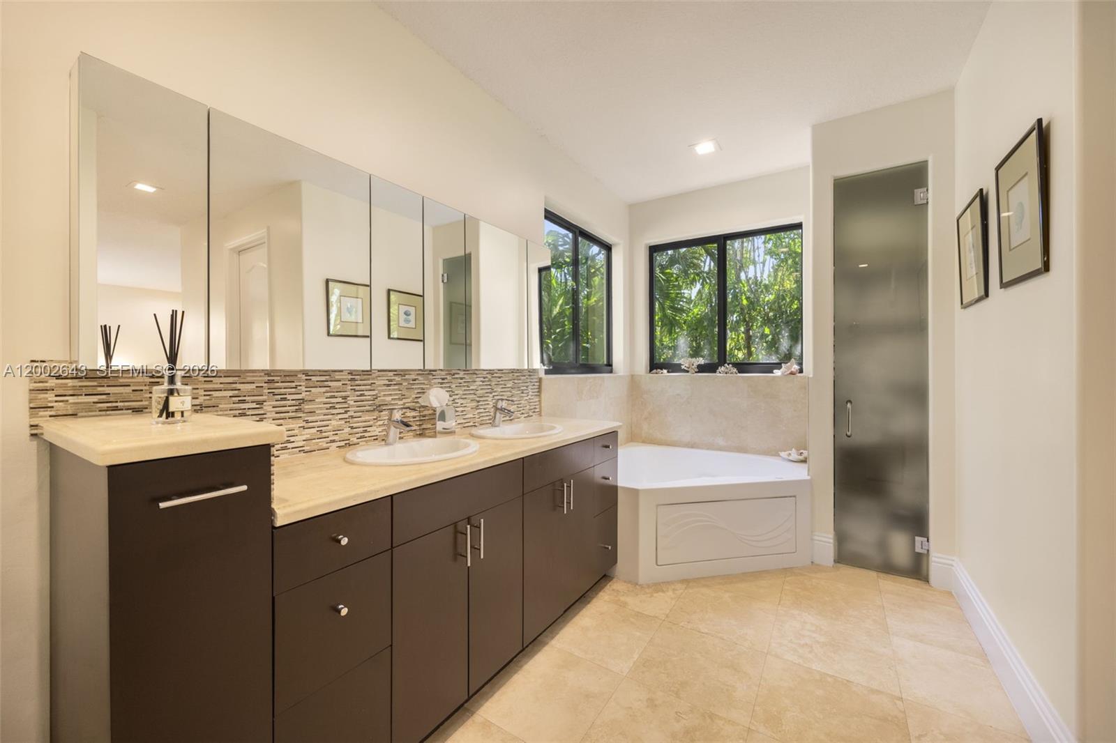 OCEAN VIEW HEIGHTS - Residential