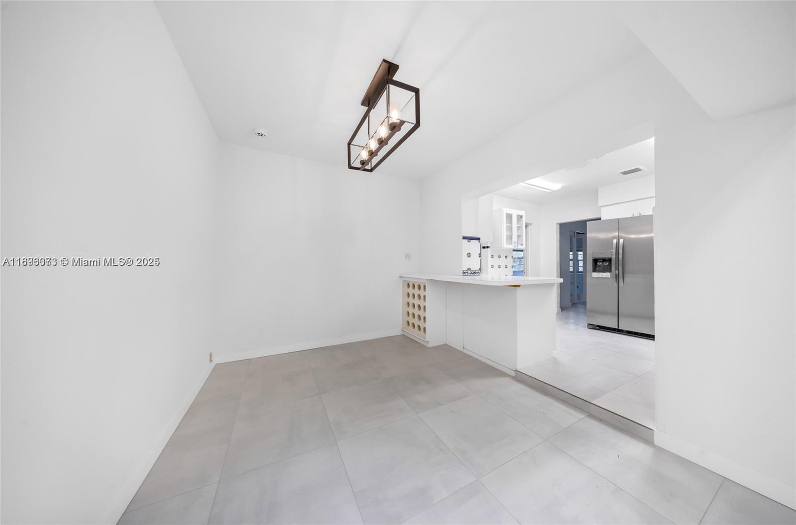 3600 SW 26th St