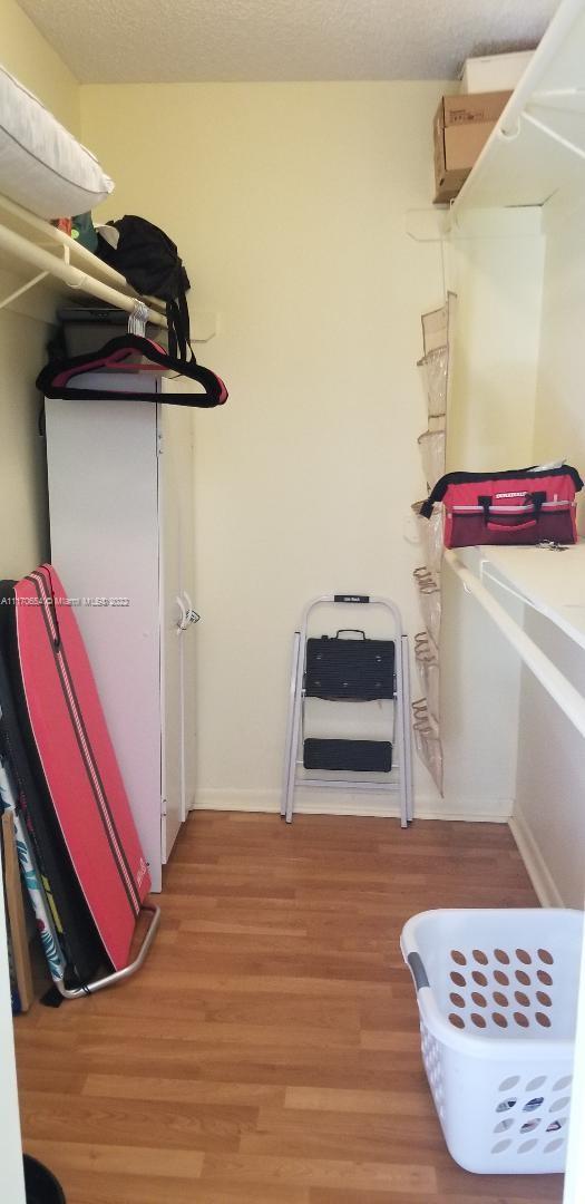 NORTH BAY VILLAS CONDO - Residential Lease