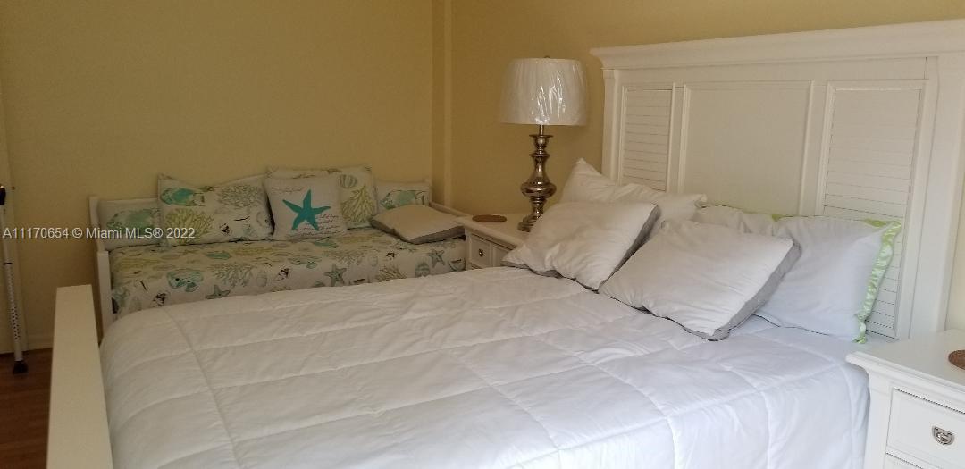 NORTH BAY VILLAS CONDO - Residential Lease