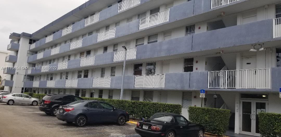 NORTH BAY VILLAS CONDO - Residential Lease