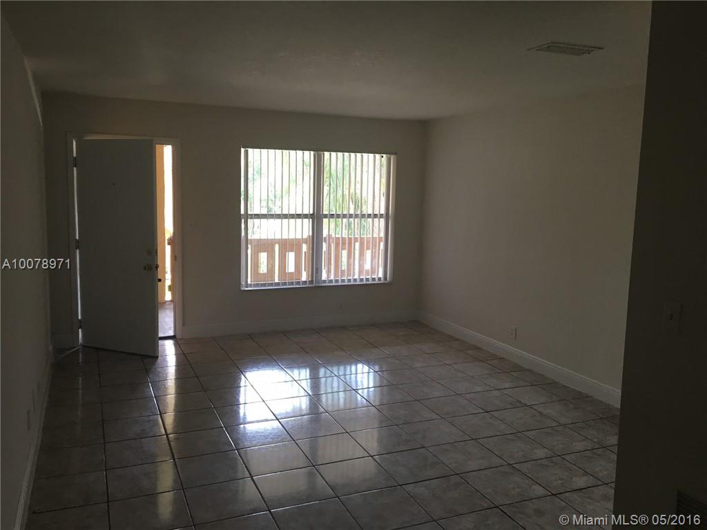 LAKESIDE CONDO AT LAUDERD - Residential Lease