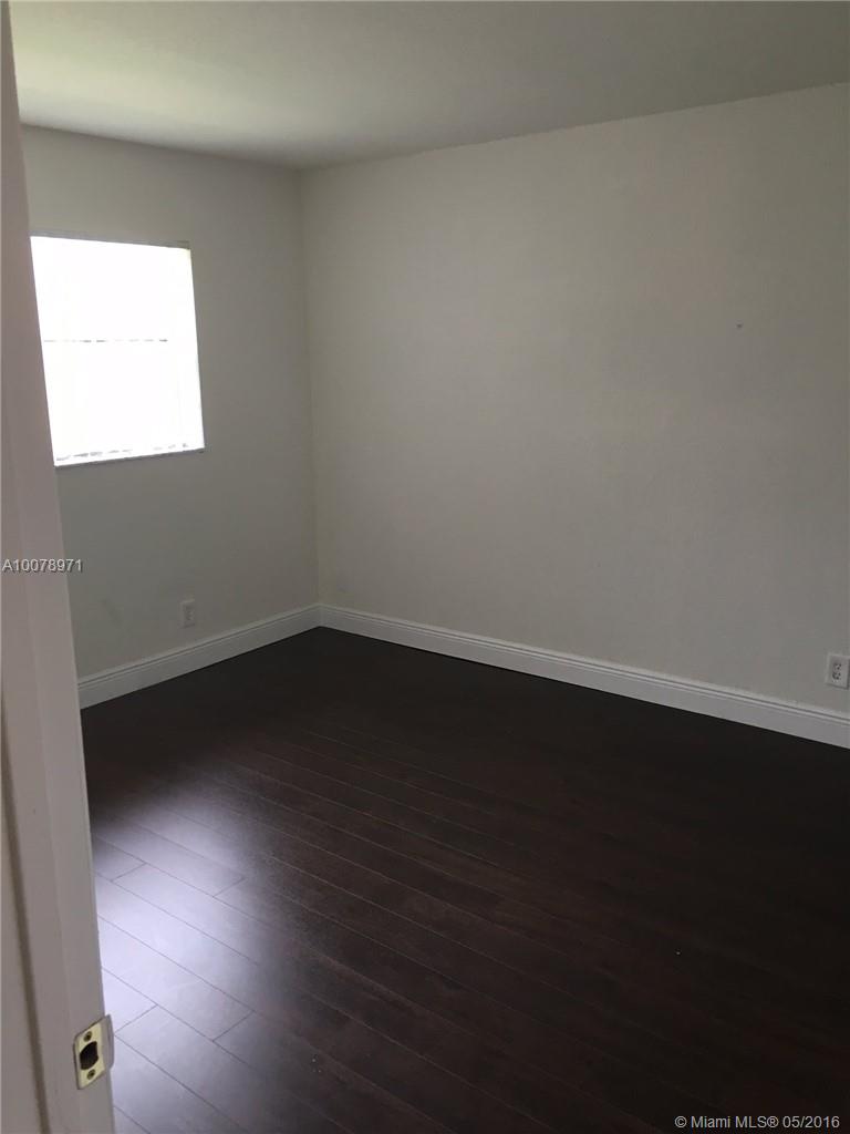 LAKESIDE CONDO AT LAUDERD - Residential Lease