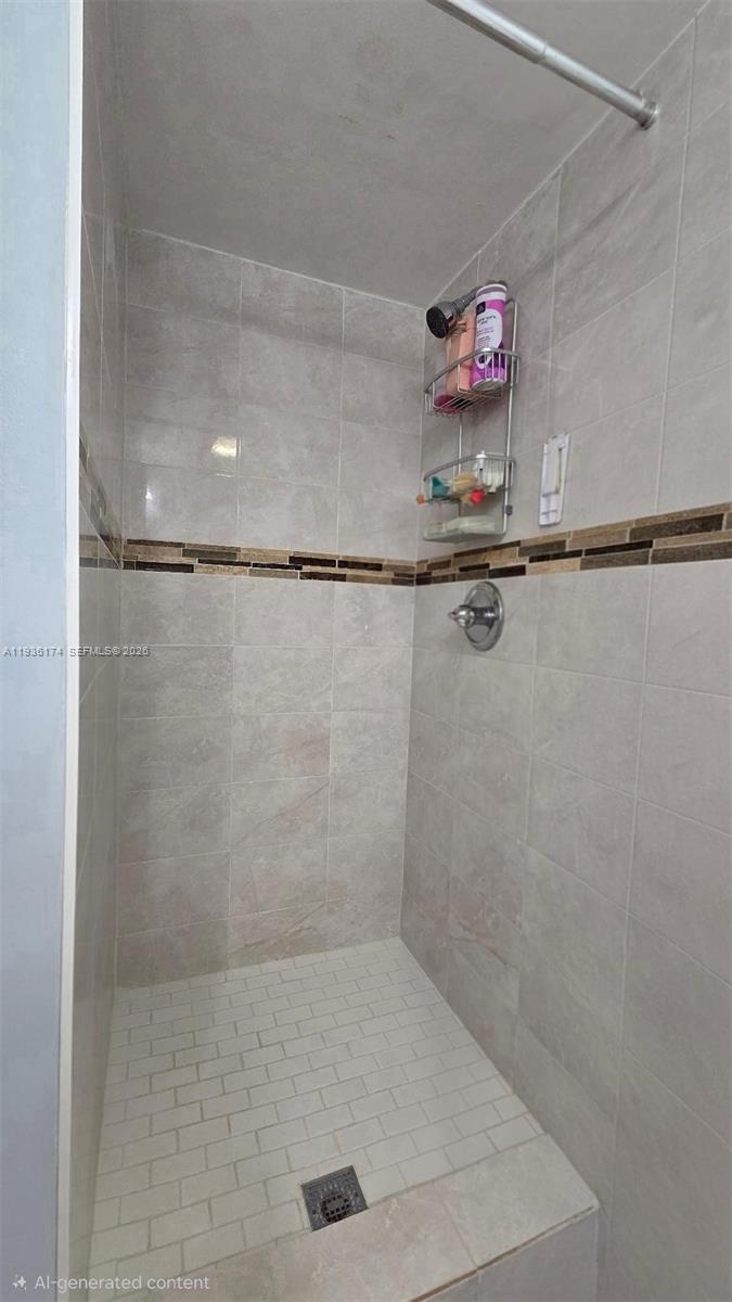 QUAIL RUN OF SUNRISE - Residential Lease