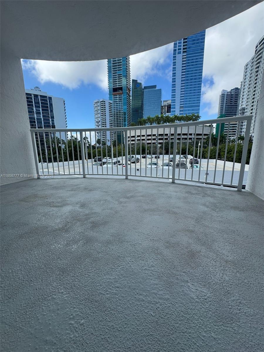 1420 Brickell Bay Dr 306D