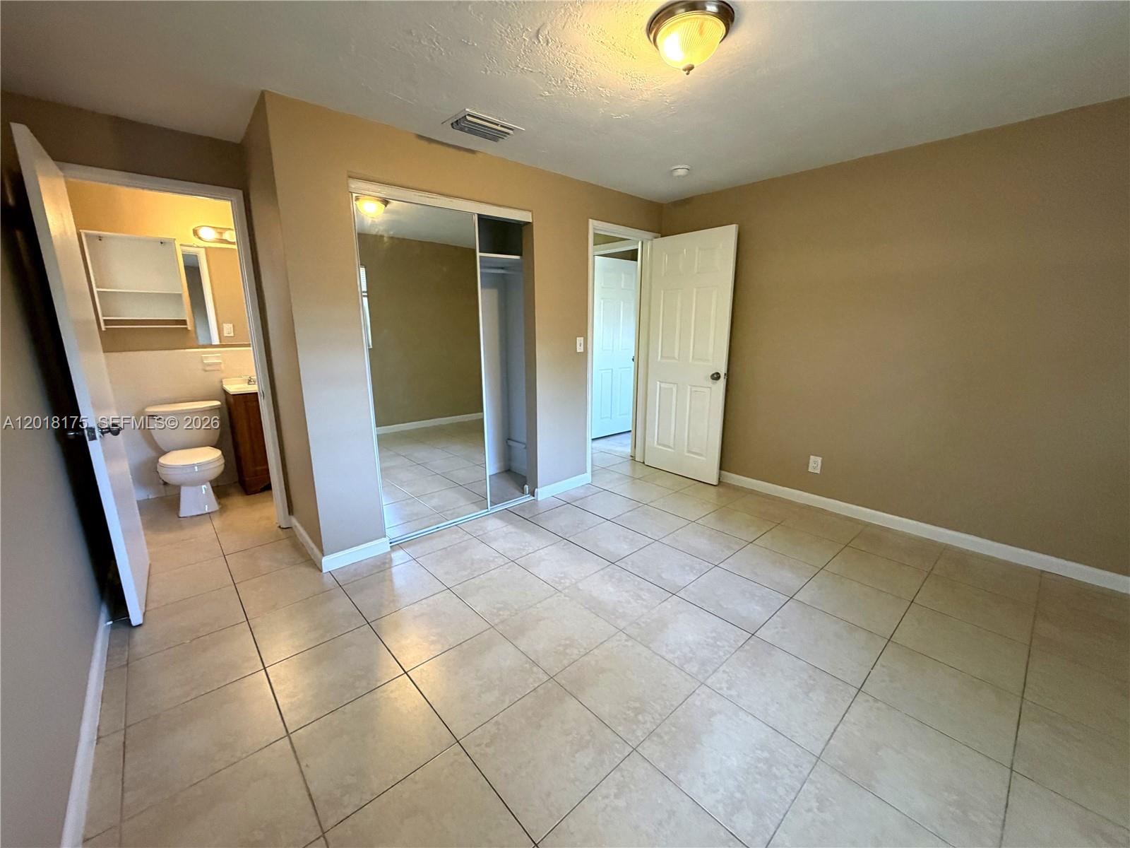 PLAYLAND ISLES - Residential