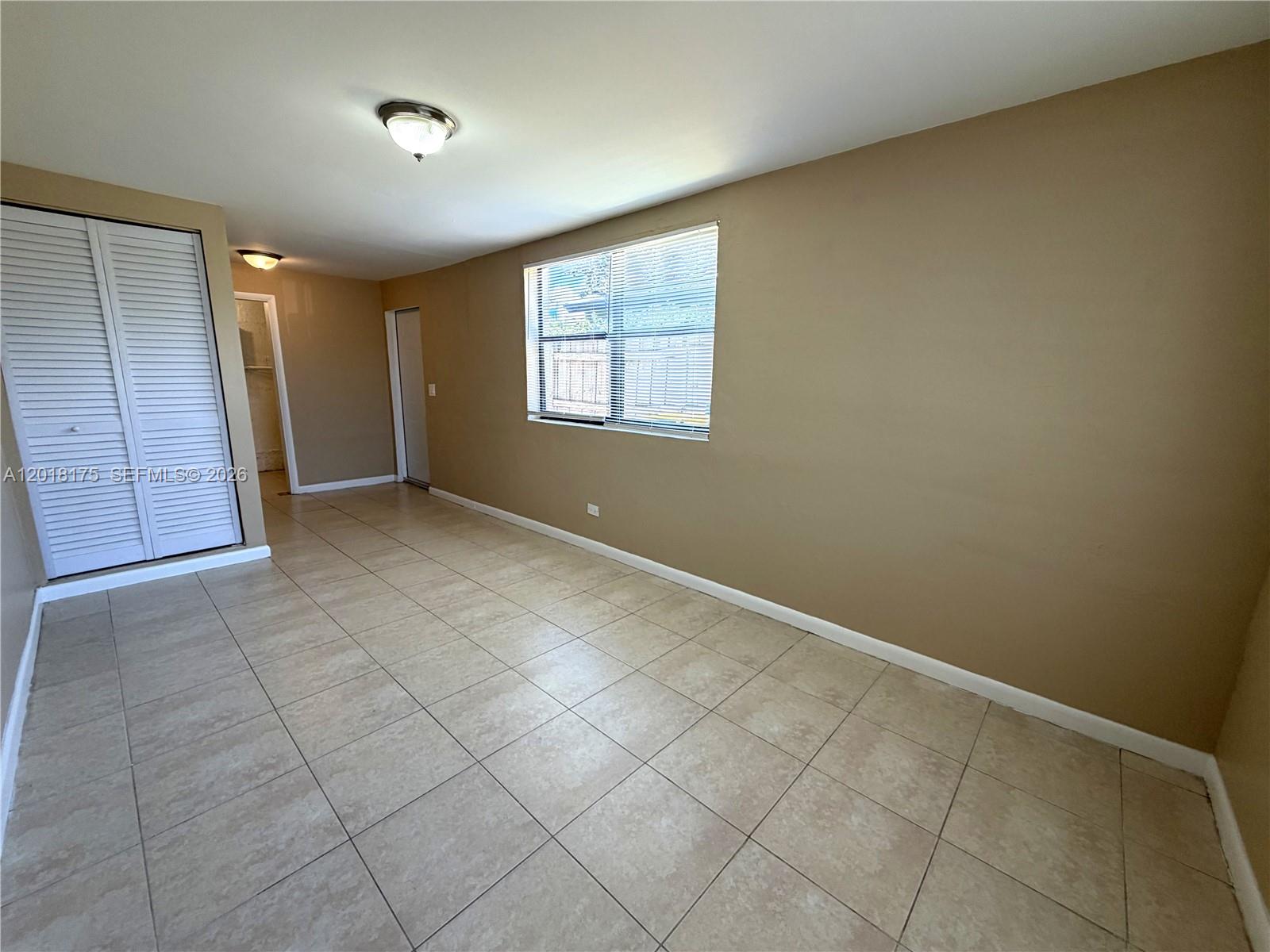 PLAYLAND ISLES - Residential