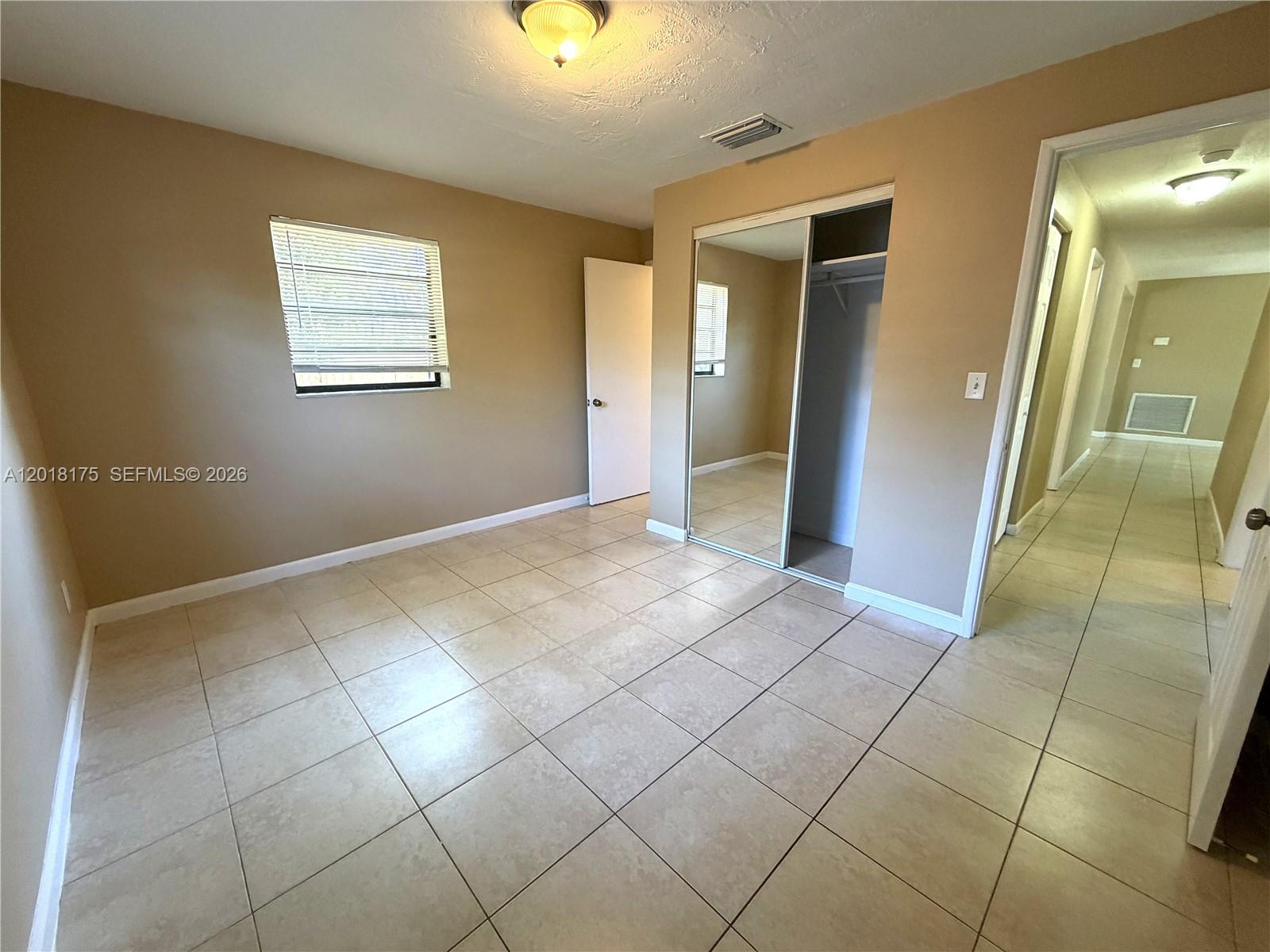PLAYLAND ISLES - Residential