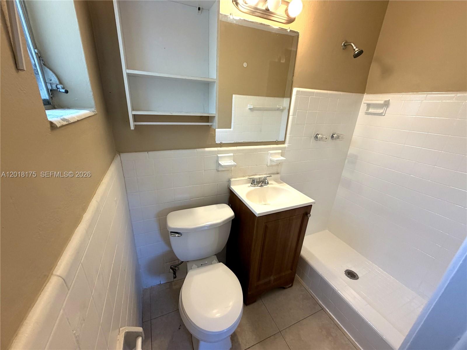 PLAYLAND ISLES - Residential