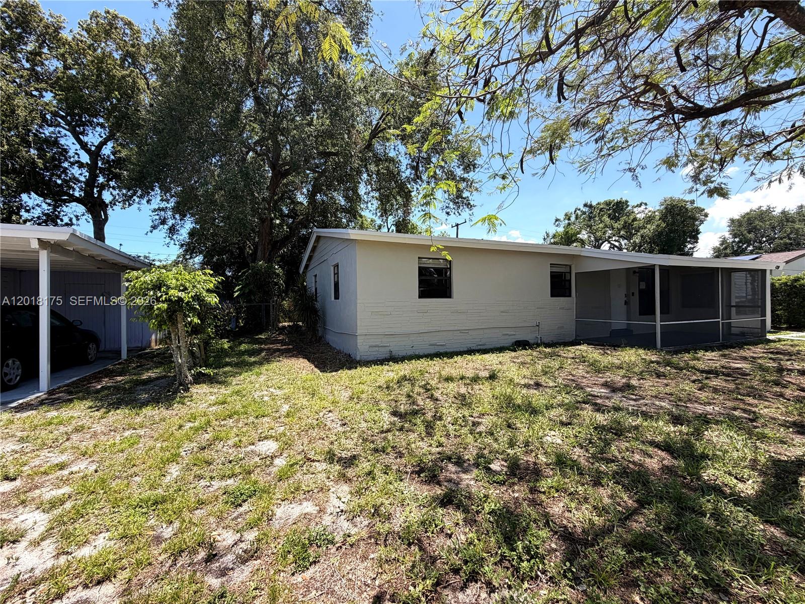 PLAYLAND ISLES - Residential
