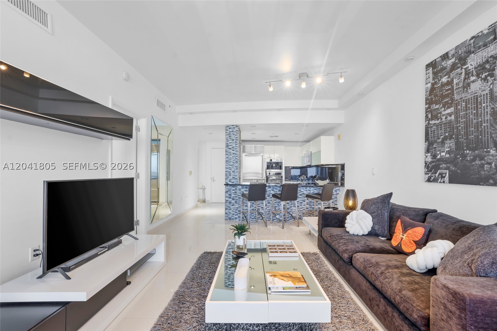 17121 Collins Ave 1406