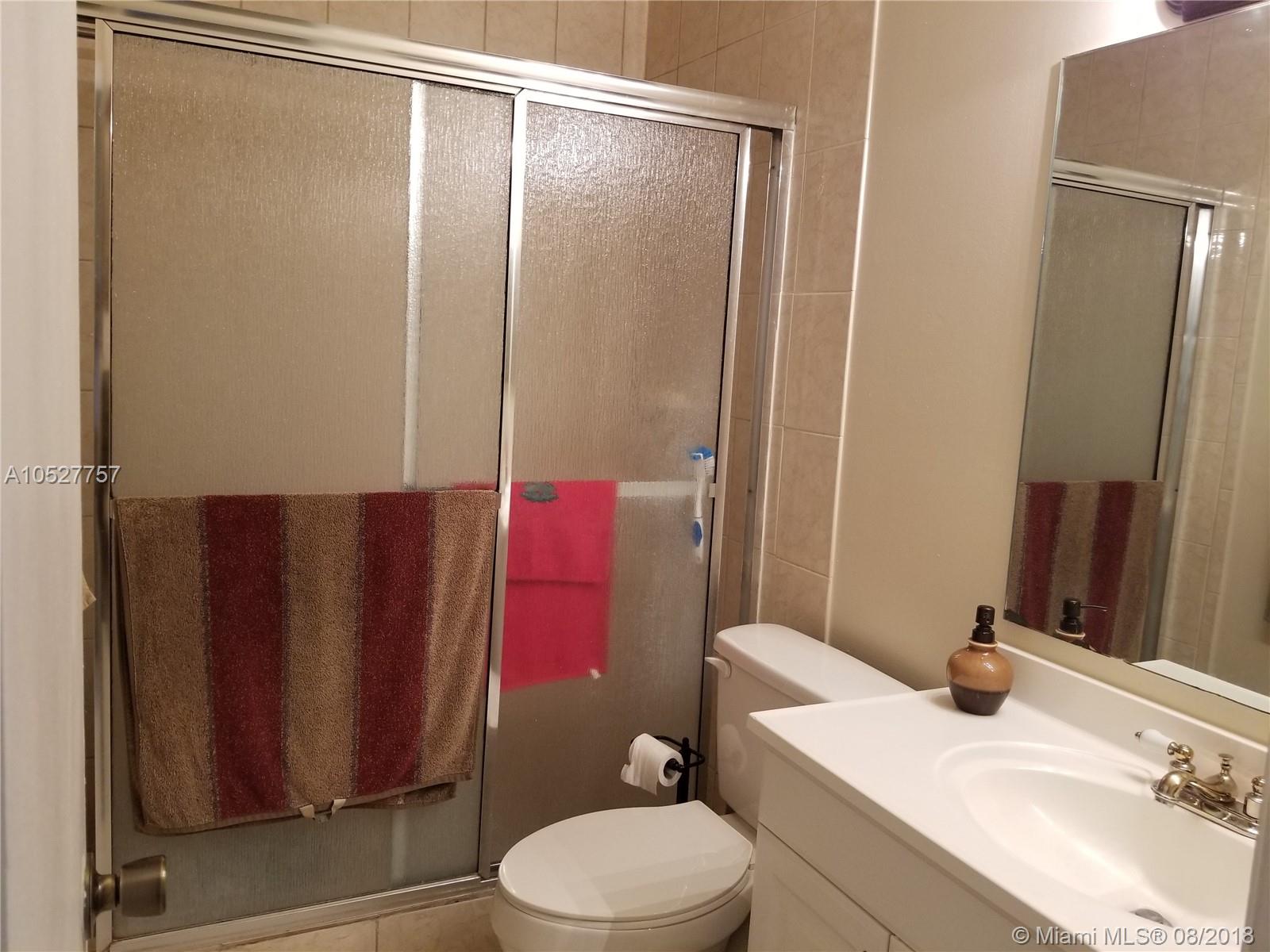 TENNIS VIEW CONDO PH I - Residential