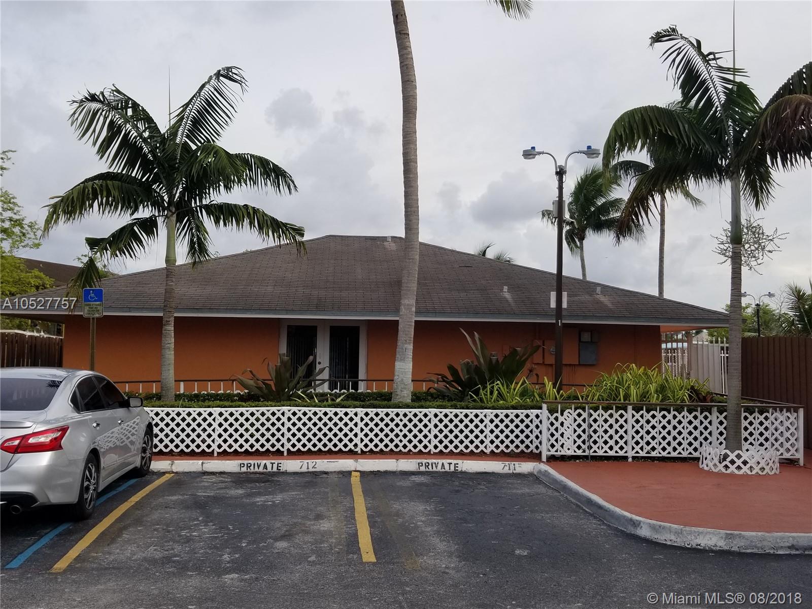 TENNIS VIEW CONDO PH I - Residential