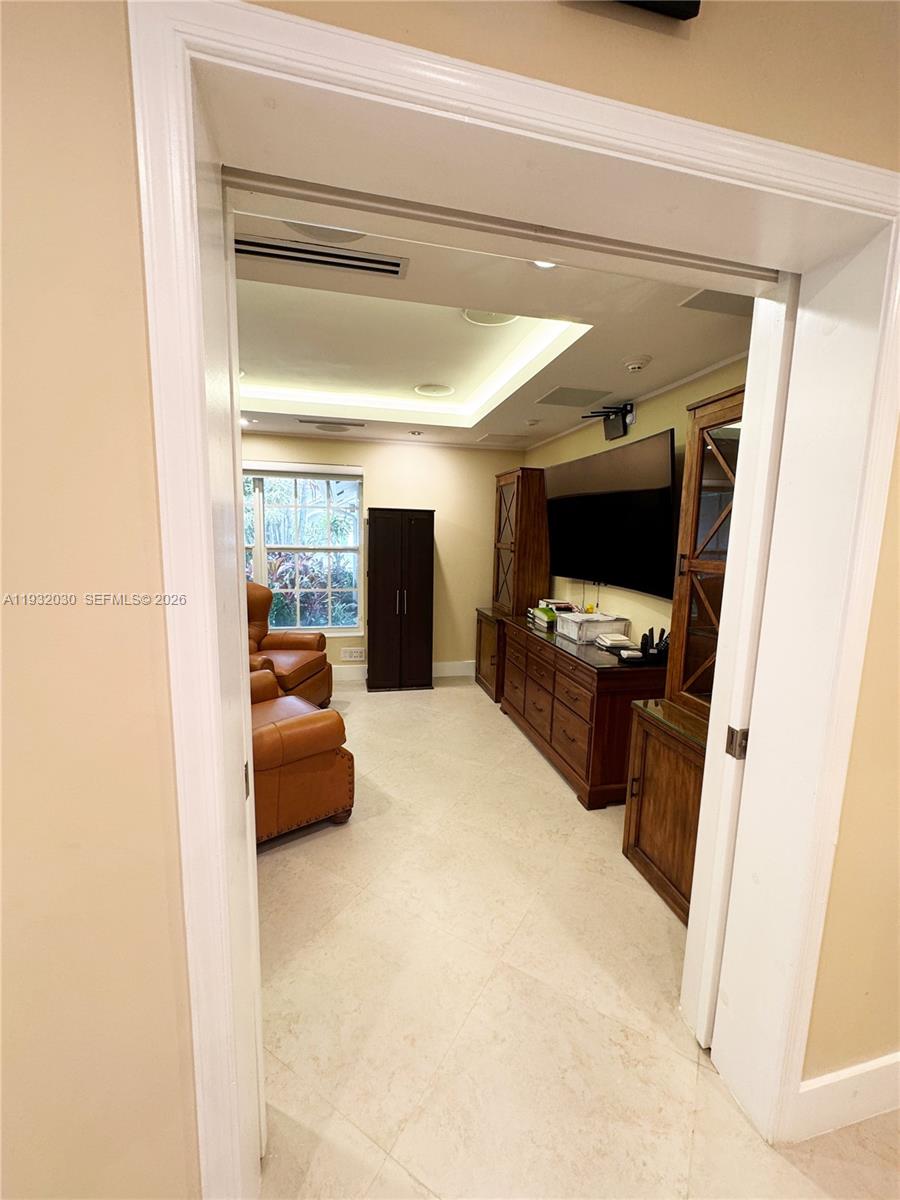 PALM-AIRE OAKS COURSE EST - Residential