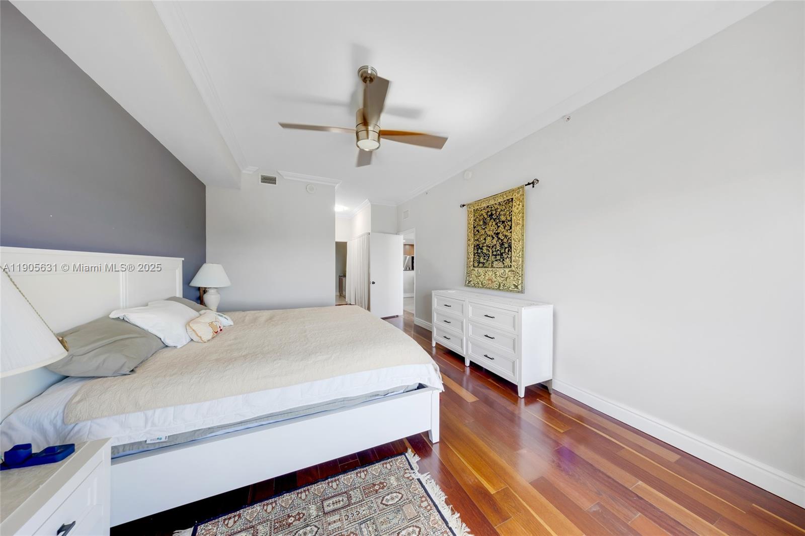 THE LEXI CONDO - Residential