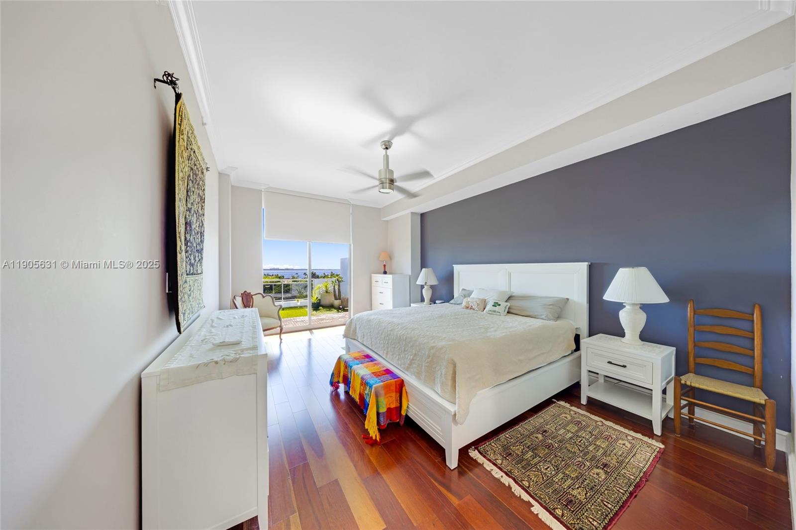 THE LEXI CONDO - Residential