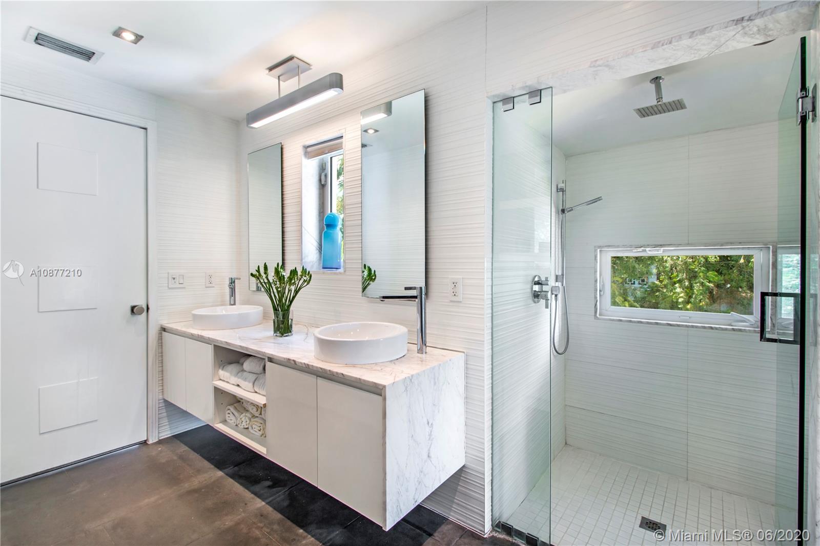 DI LIDO ISLAND - Residential