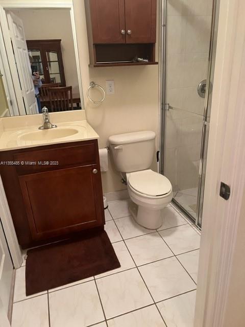 VILLAGE WALK II - Residential