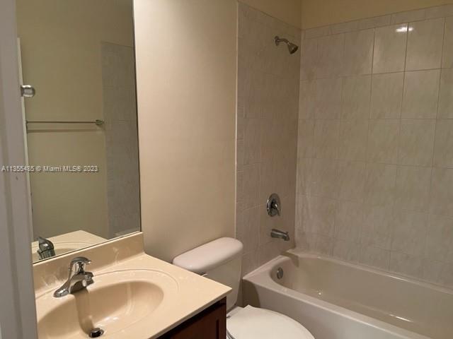 VILLAGE WALK II - Residential