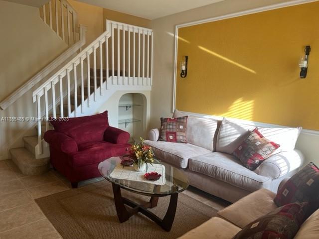 VILLAGE WALK II - Residential