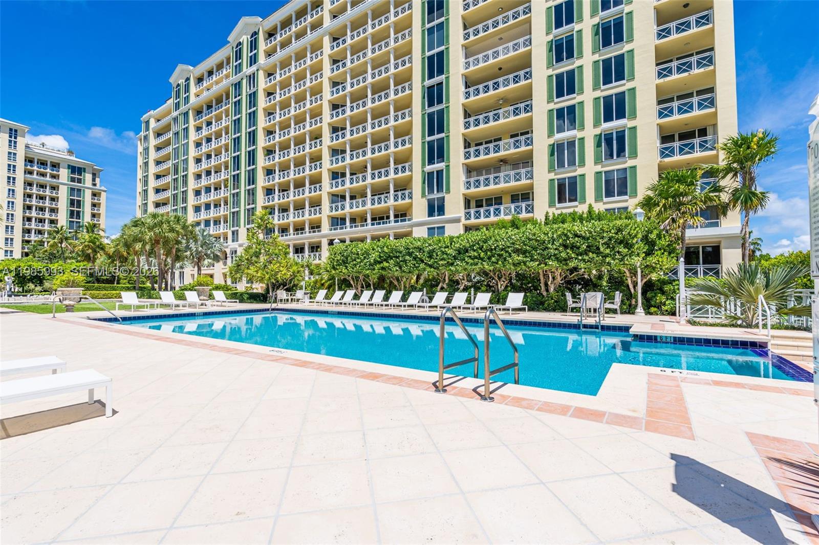 GRAND BAY TOWER CONDO - Residential Lease