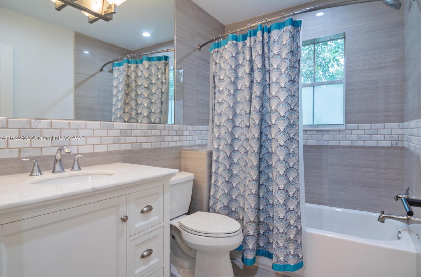 WEST LAKE VILLAGE PLAT - Residential Lease