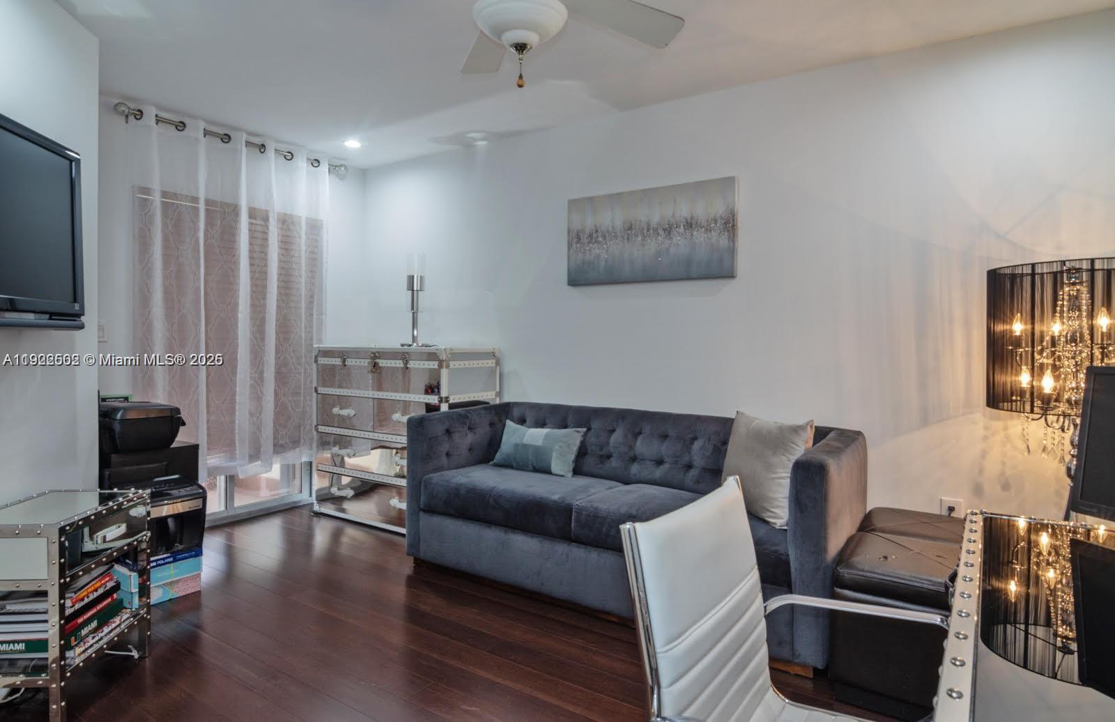 WEST LAKE VILLAGE PLAT - Residential Lease