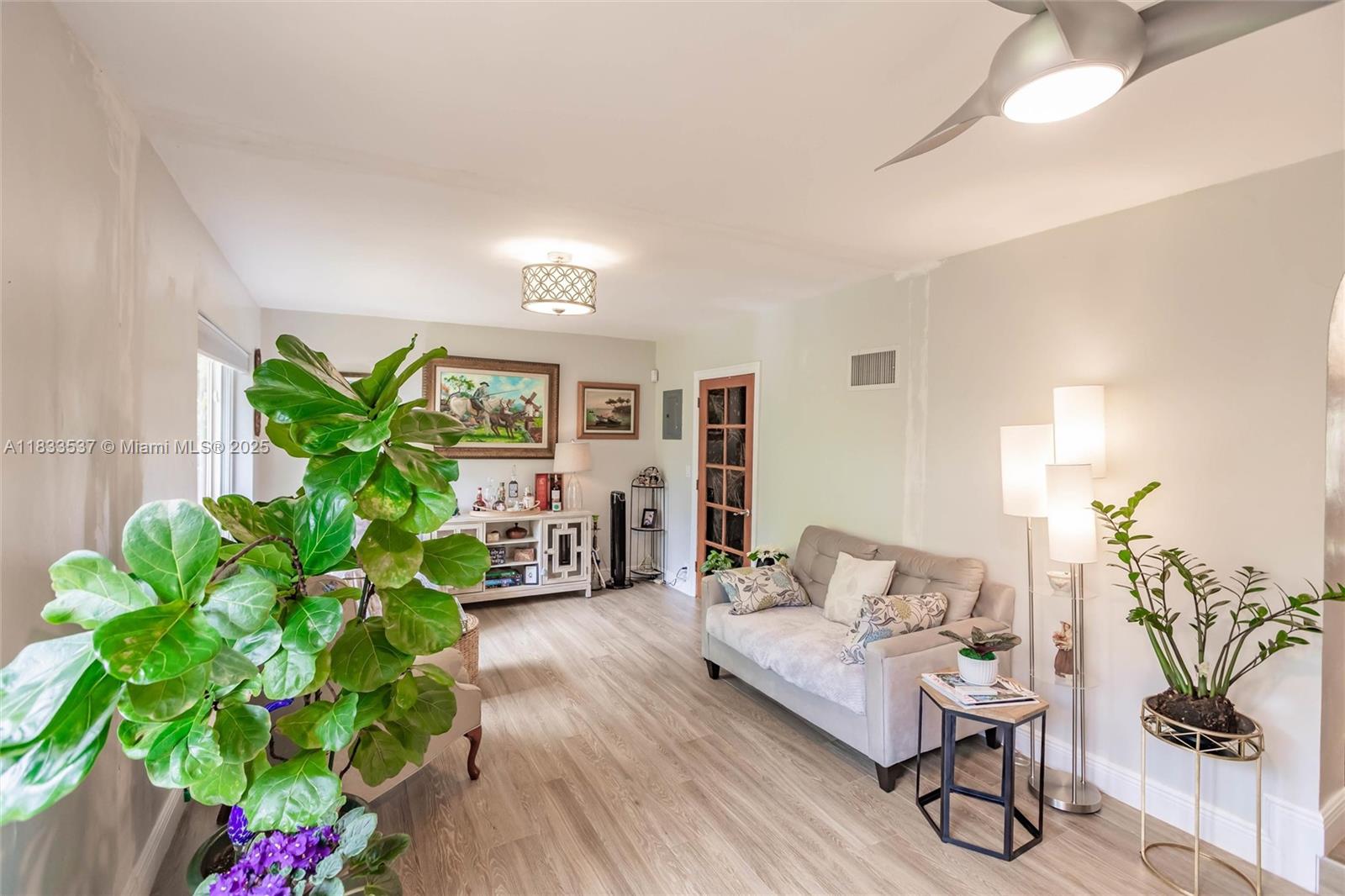 GABLES VIEW - Residential