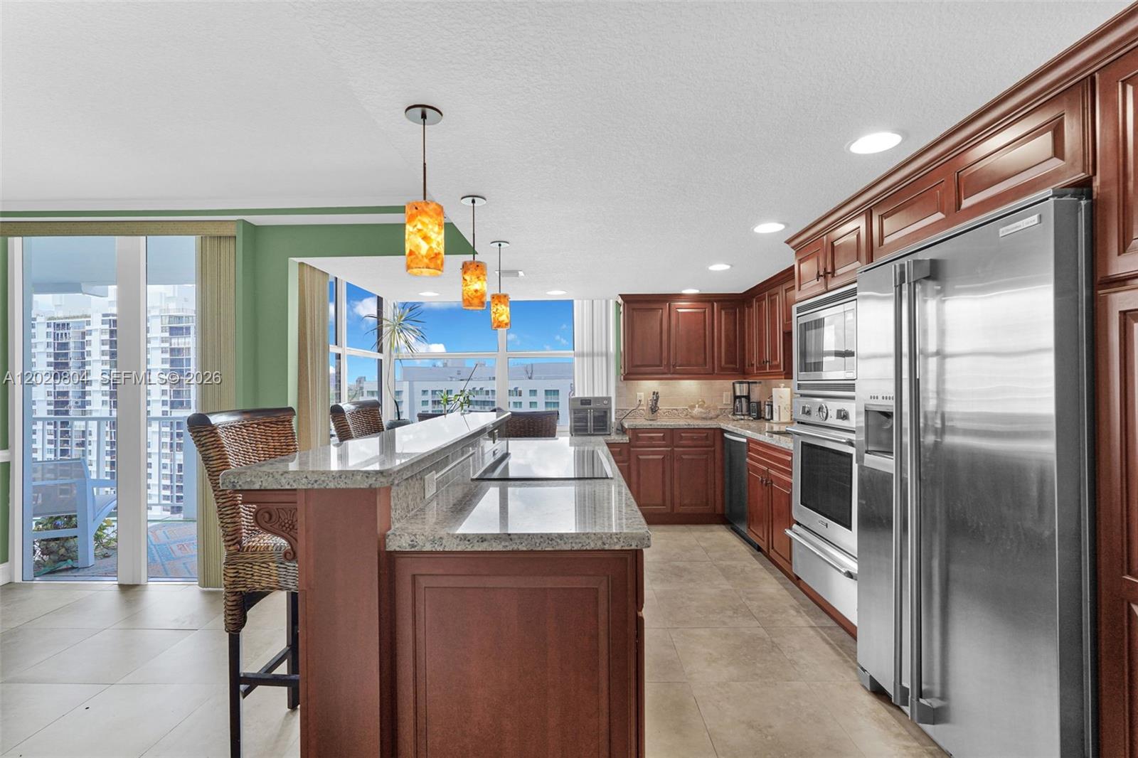 SUNRISE EAST CONDO - Residential