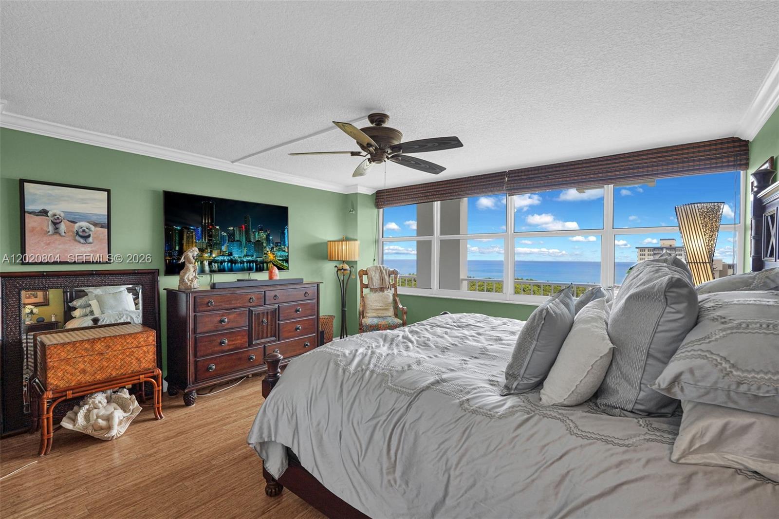 SUNRISE EAST CONDO - Residential