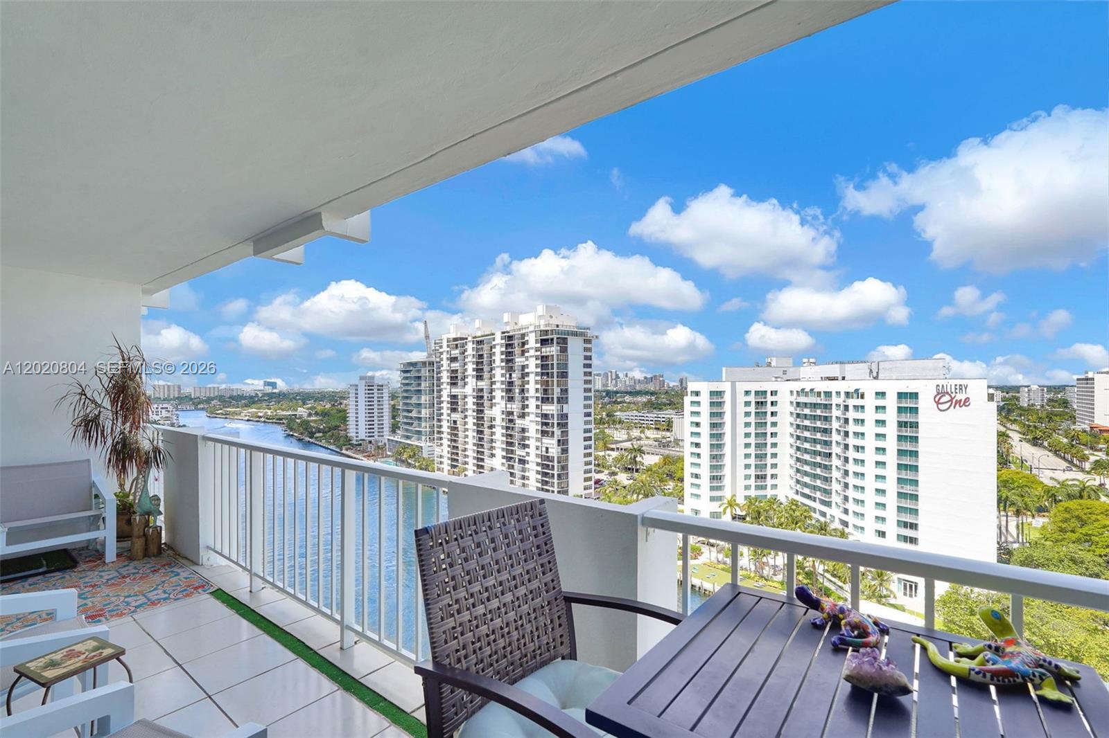 SUNRISE EAST CONDO - Residential