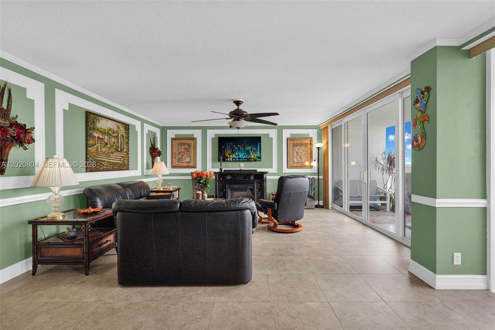 SUNRISE EAST CONDO - Residential
