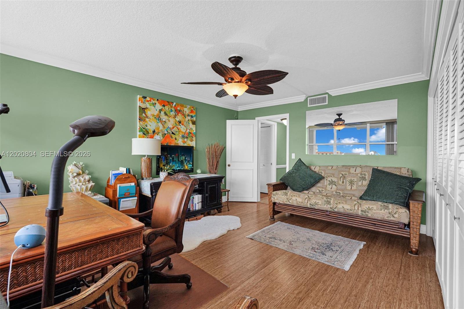 SUNRISE EAST CONDO - Residential