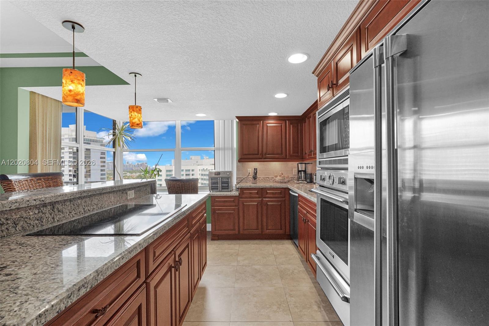 SUNRISE EAST CONDO - Residential