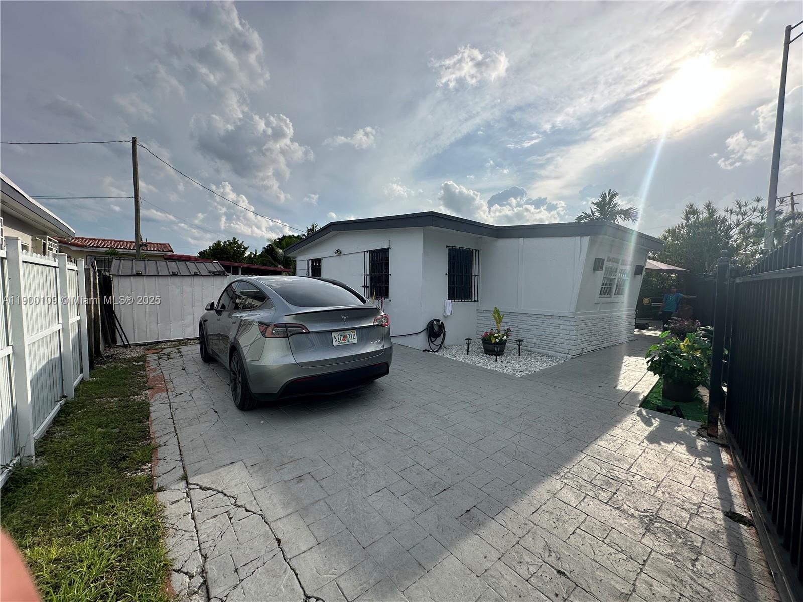 WEST FLAGLER PK SEC B - Residential