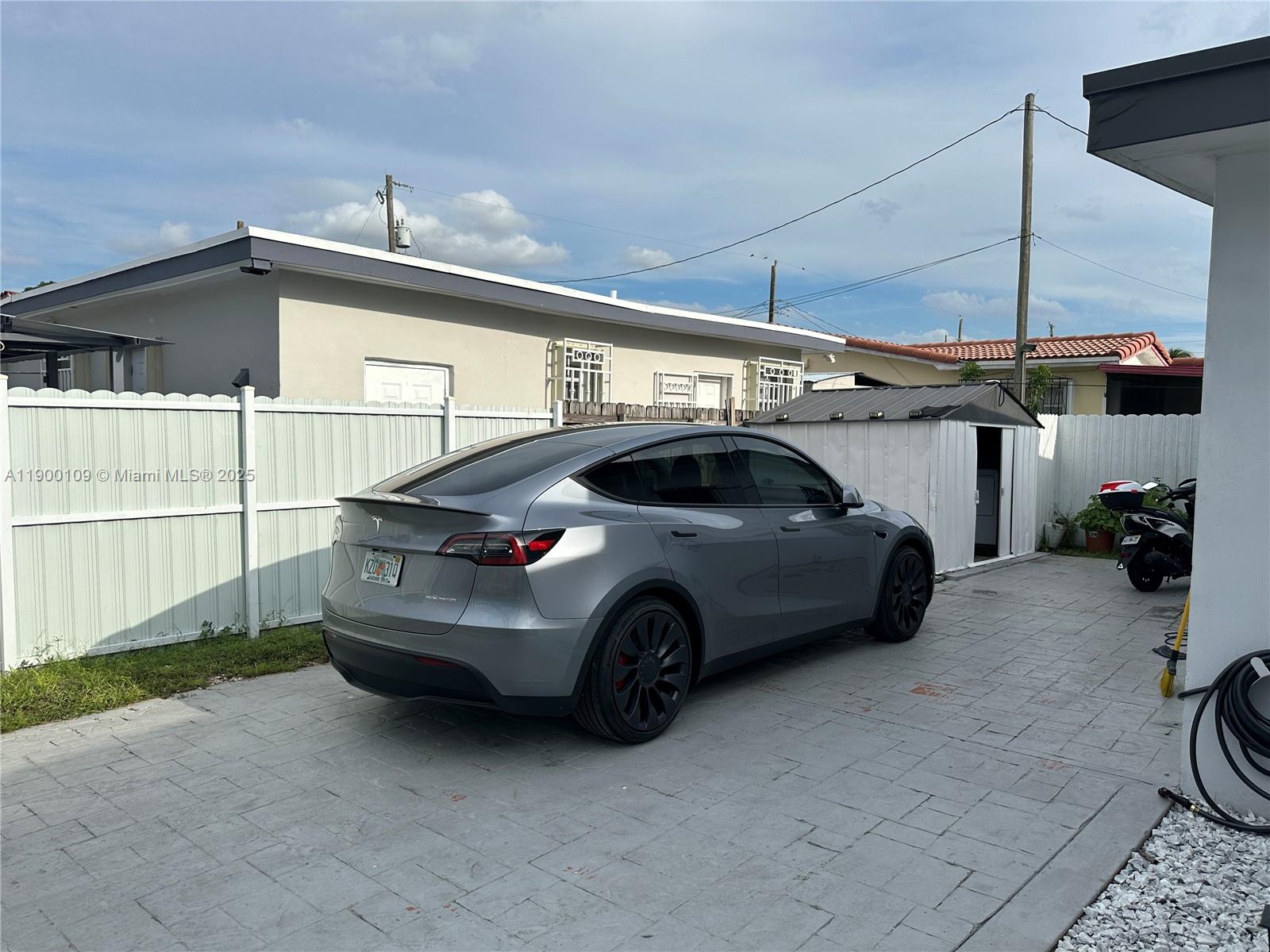 WEST FLAGLER PK SEC B - Residential