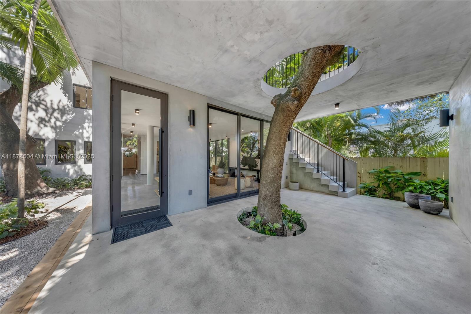 SPRING GARDEN - Residential Lease