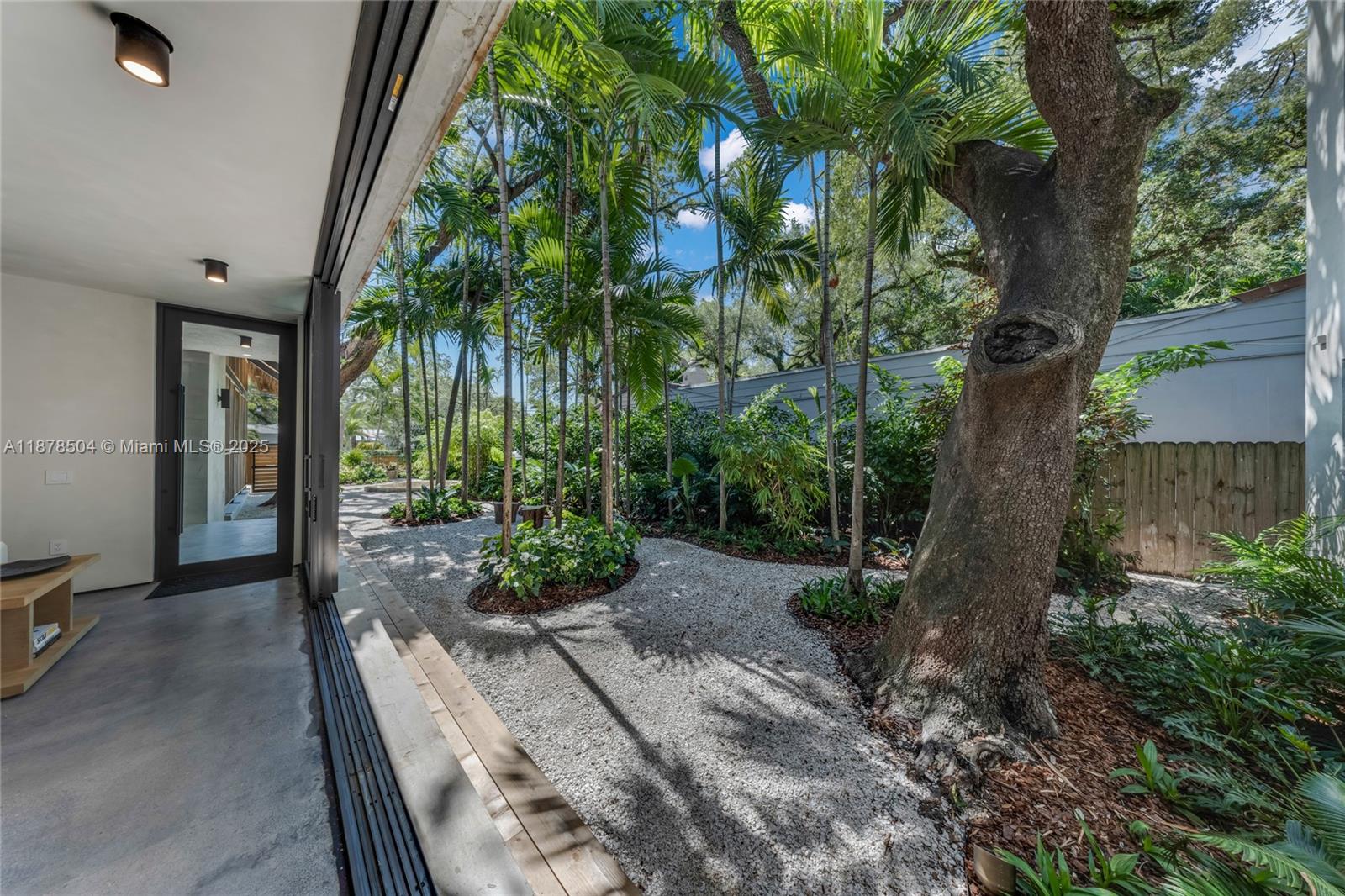 SPRING GARDEN - Residential Lease