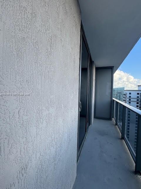 BRICKELL HEIGHTS WEST CON - Residential Lease