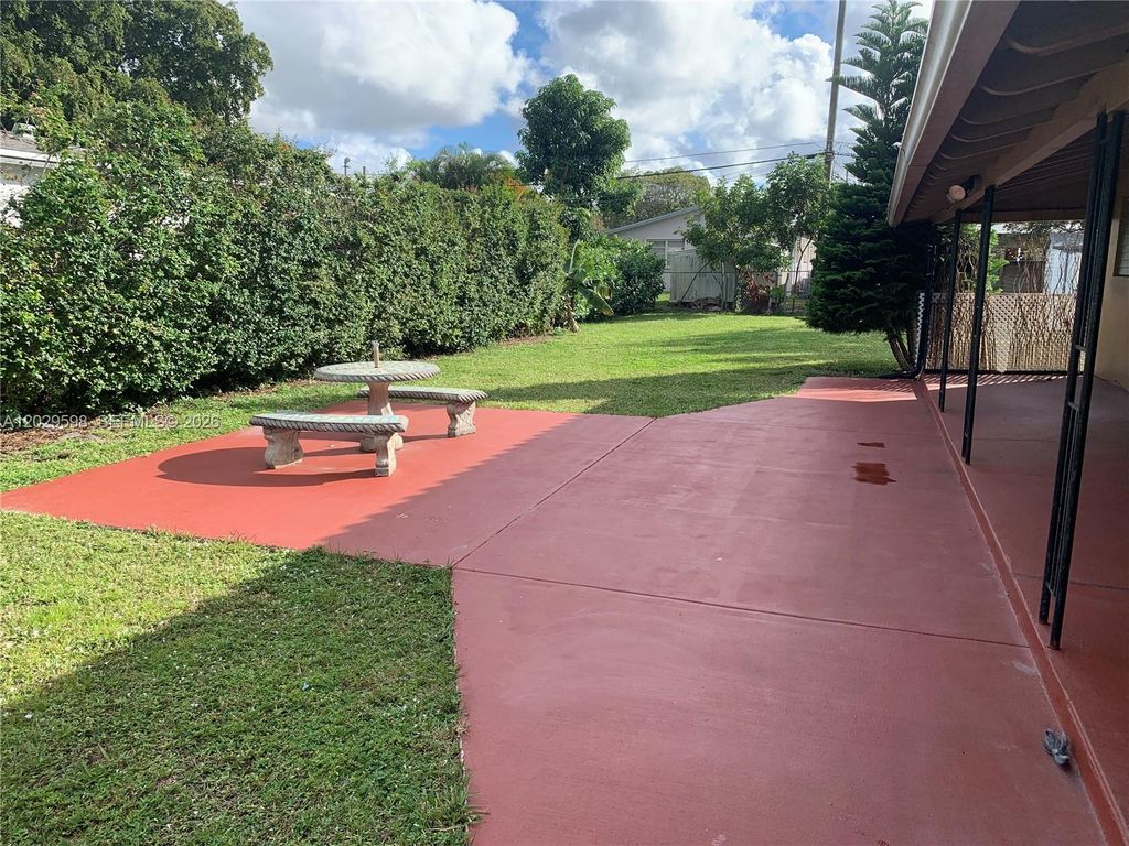 Photo of 5616 Arthur St #N, Hollywood, FL 33021 (MLS # A12029598)
