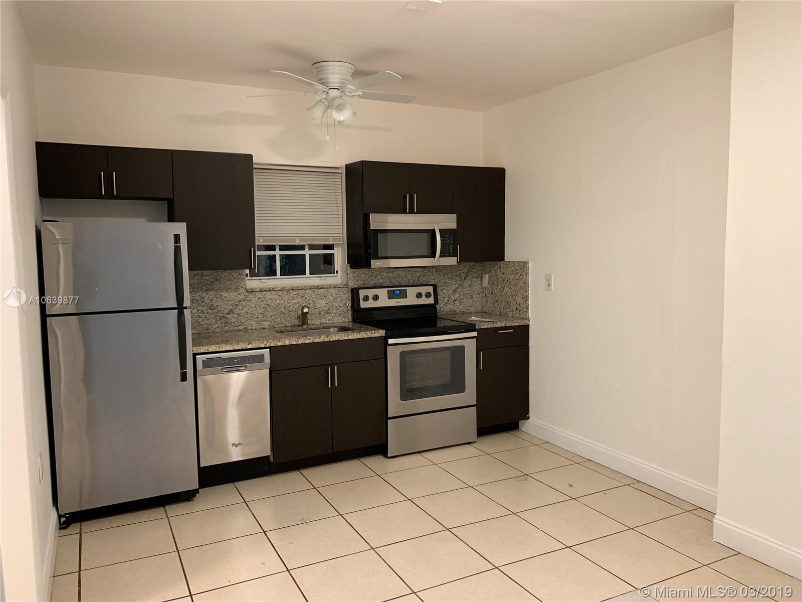 HOLLEMAN PARK - Residential Lease