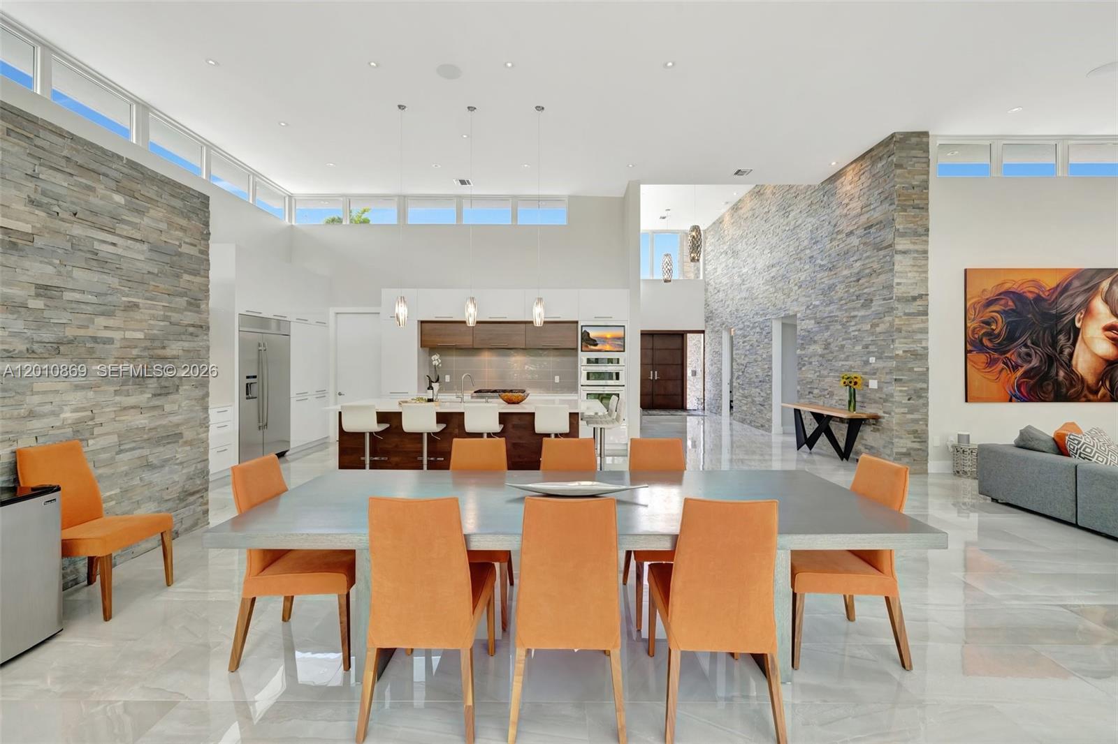 DIPLOMAT GOLF ESTATES - Residential
