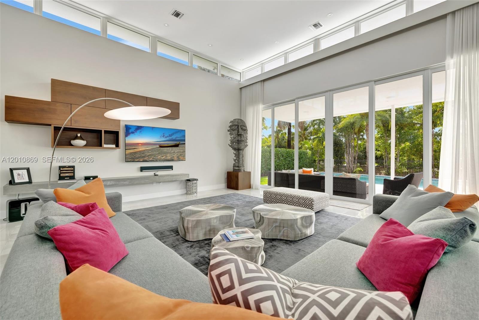 DIPLOMAT GOLF ESTATES - Residential