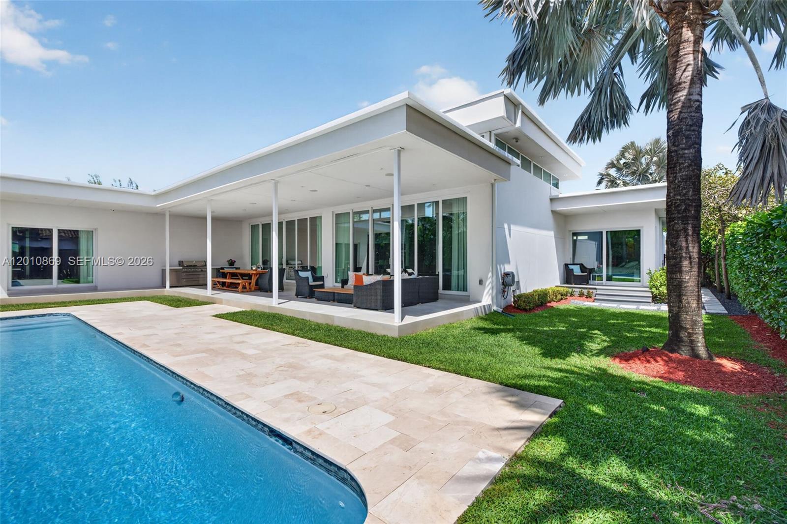 DIPLOMAT GOLF ESTATES - Residential