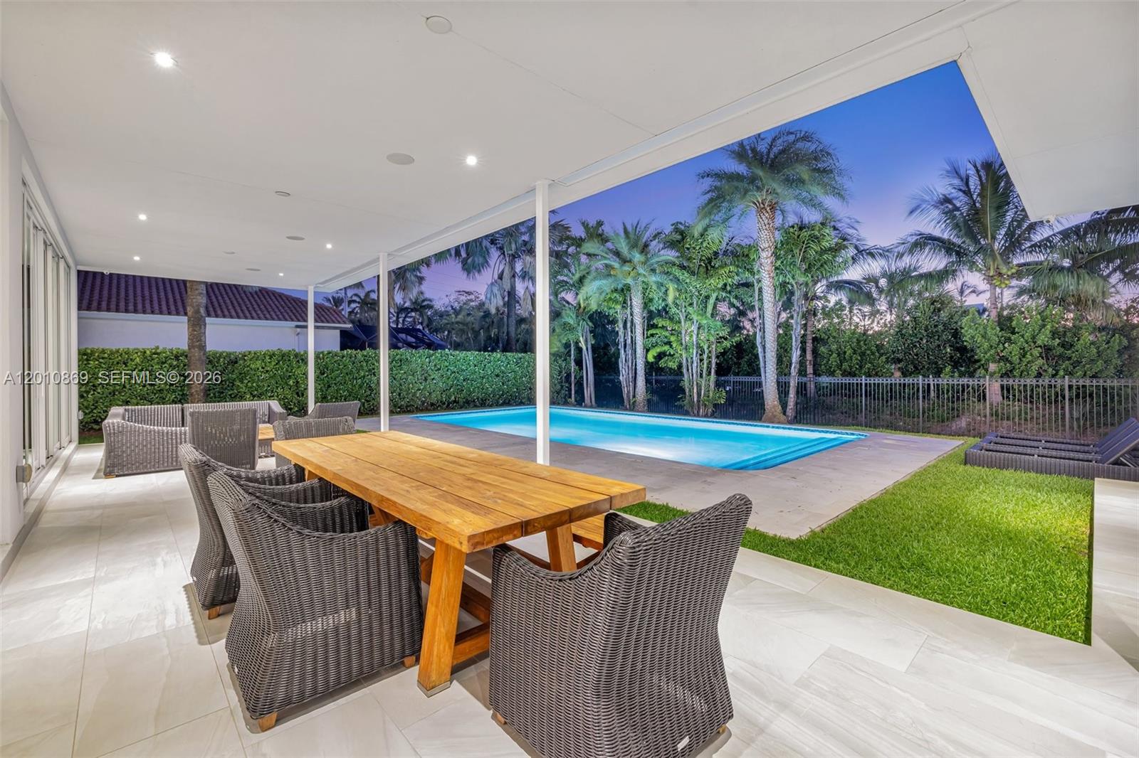 DIPLOMAT GOLF ESTATES - Residential