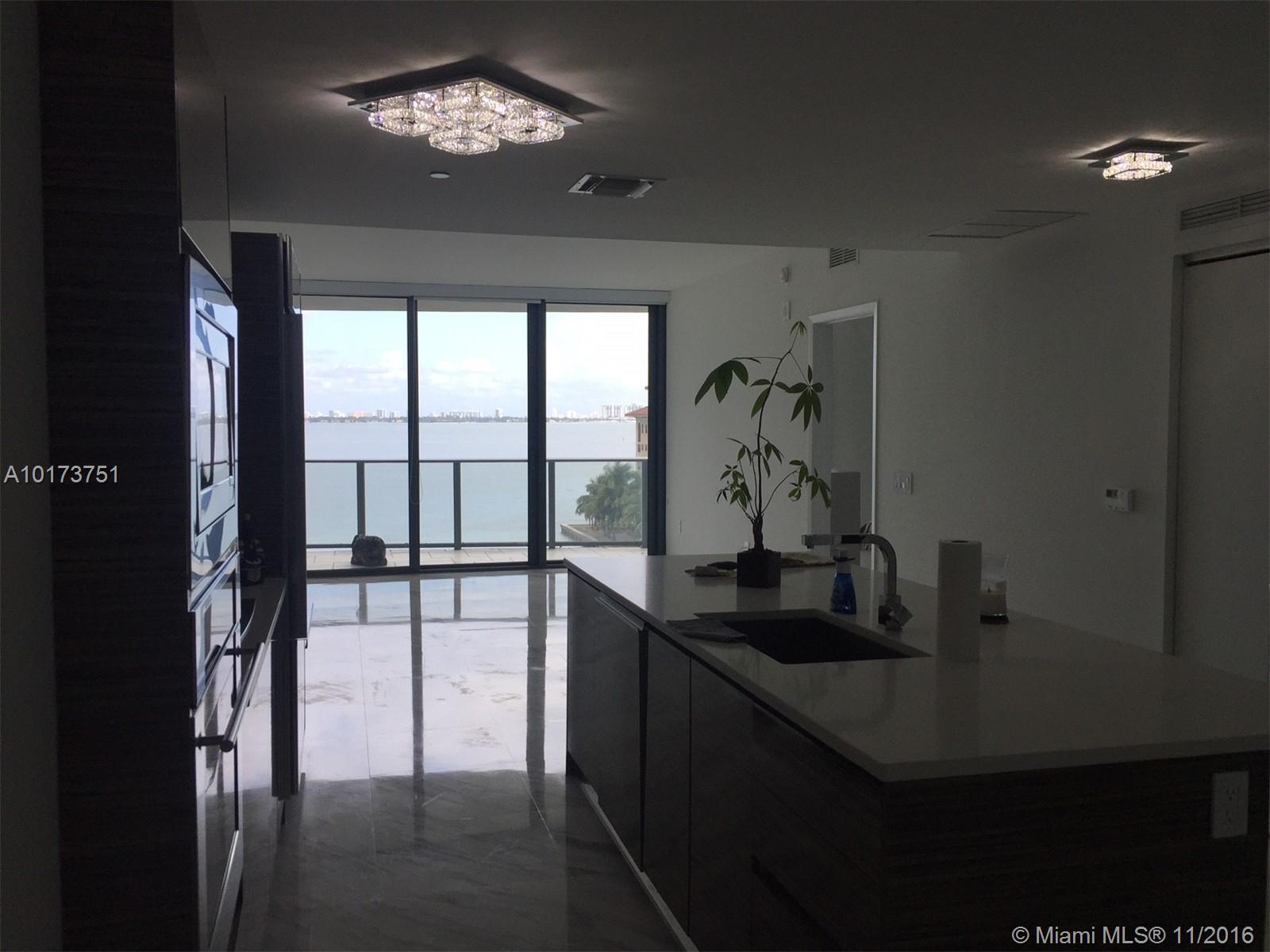 ICON  BAY - Residential Lease