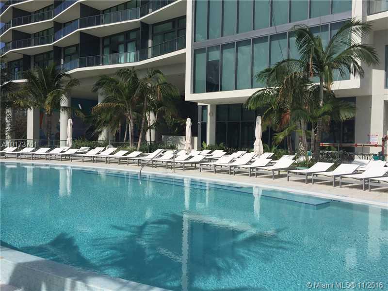 ICON  BAY - Residential Lease