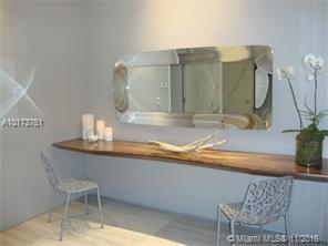 ICON  BAY - Residential Lease