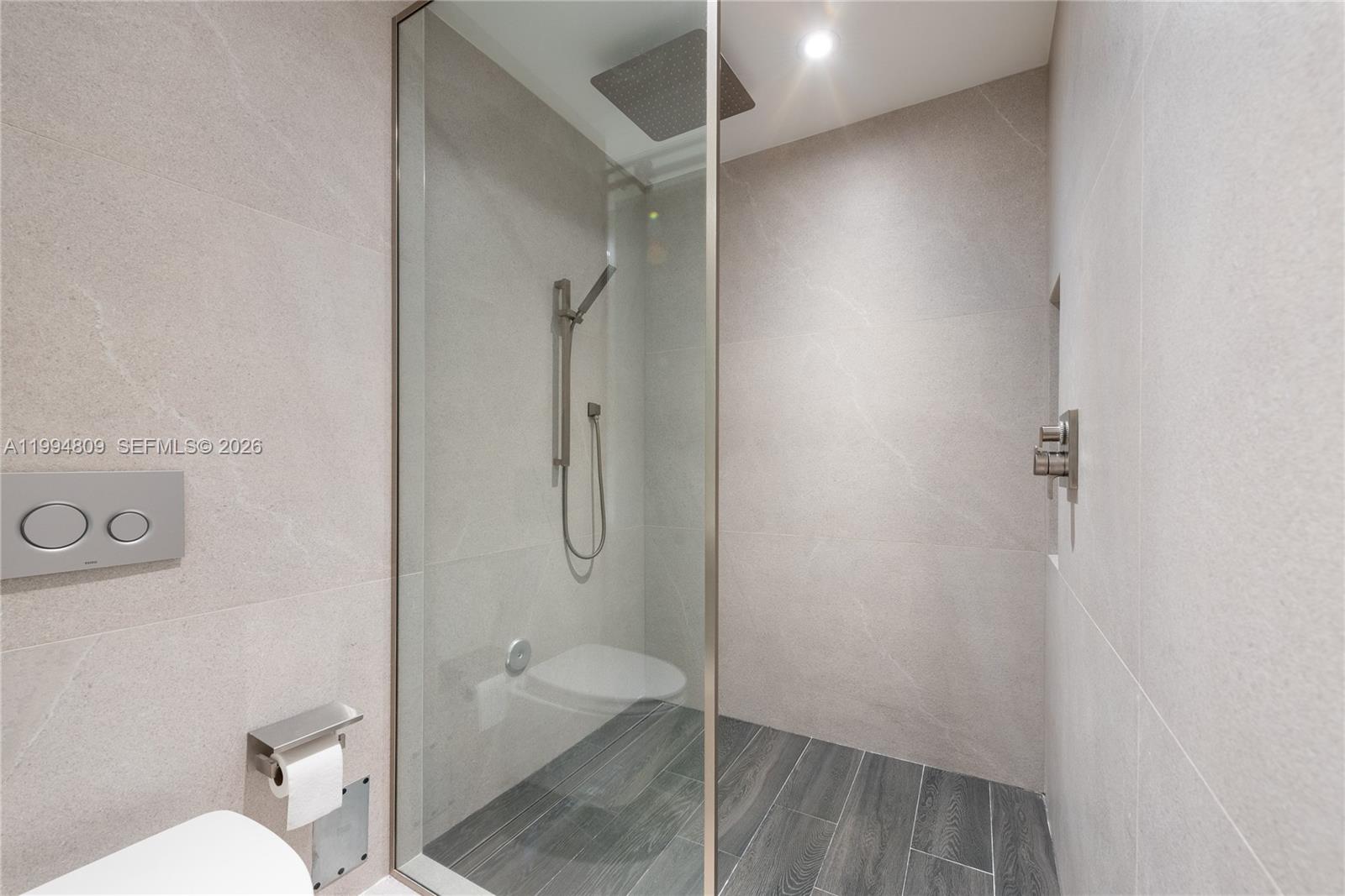 SOLIMAR CONDO OF KEY BISC - Residential Lease